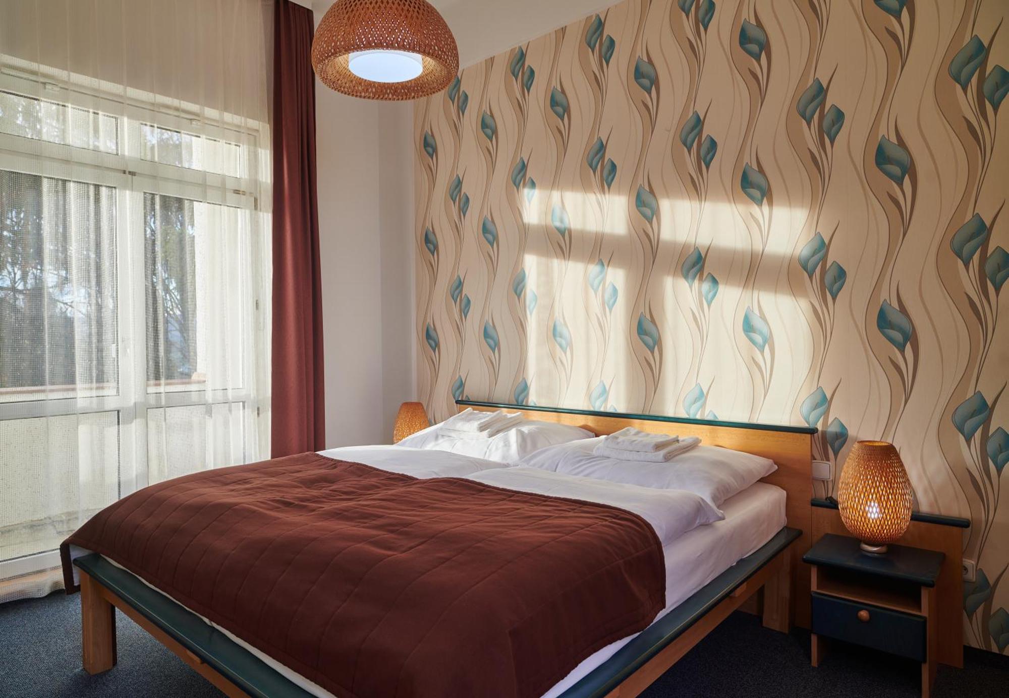 Hotel Palace - Kupele Sliač Εξωτερικό φωτογραφία