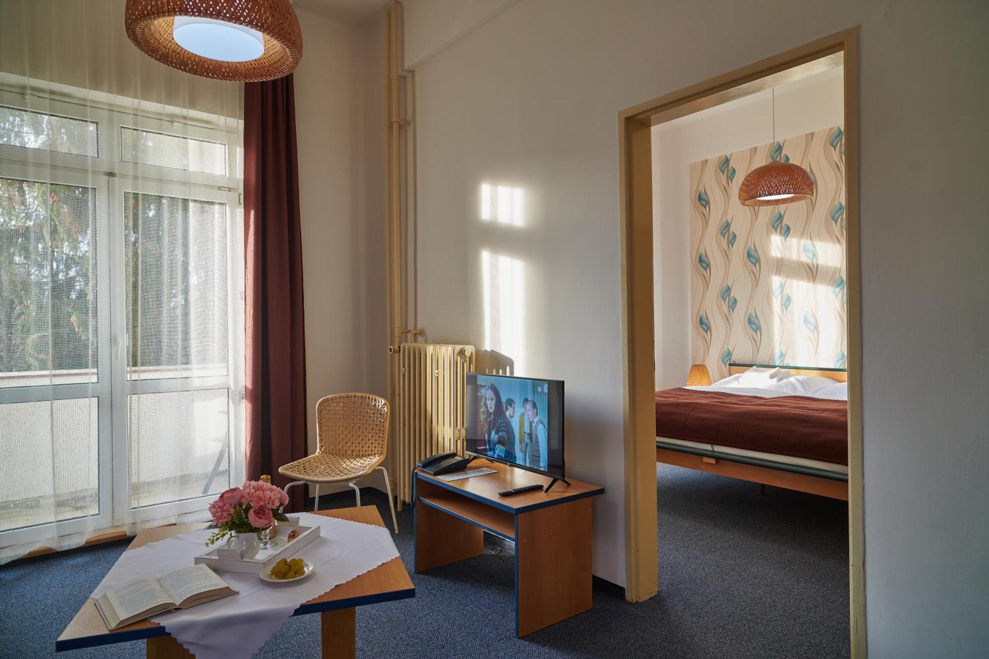 Hotel Palace - Kupele Sliač Εξωτερικό φωτογραφία
