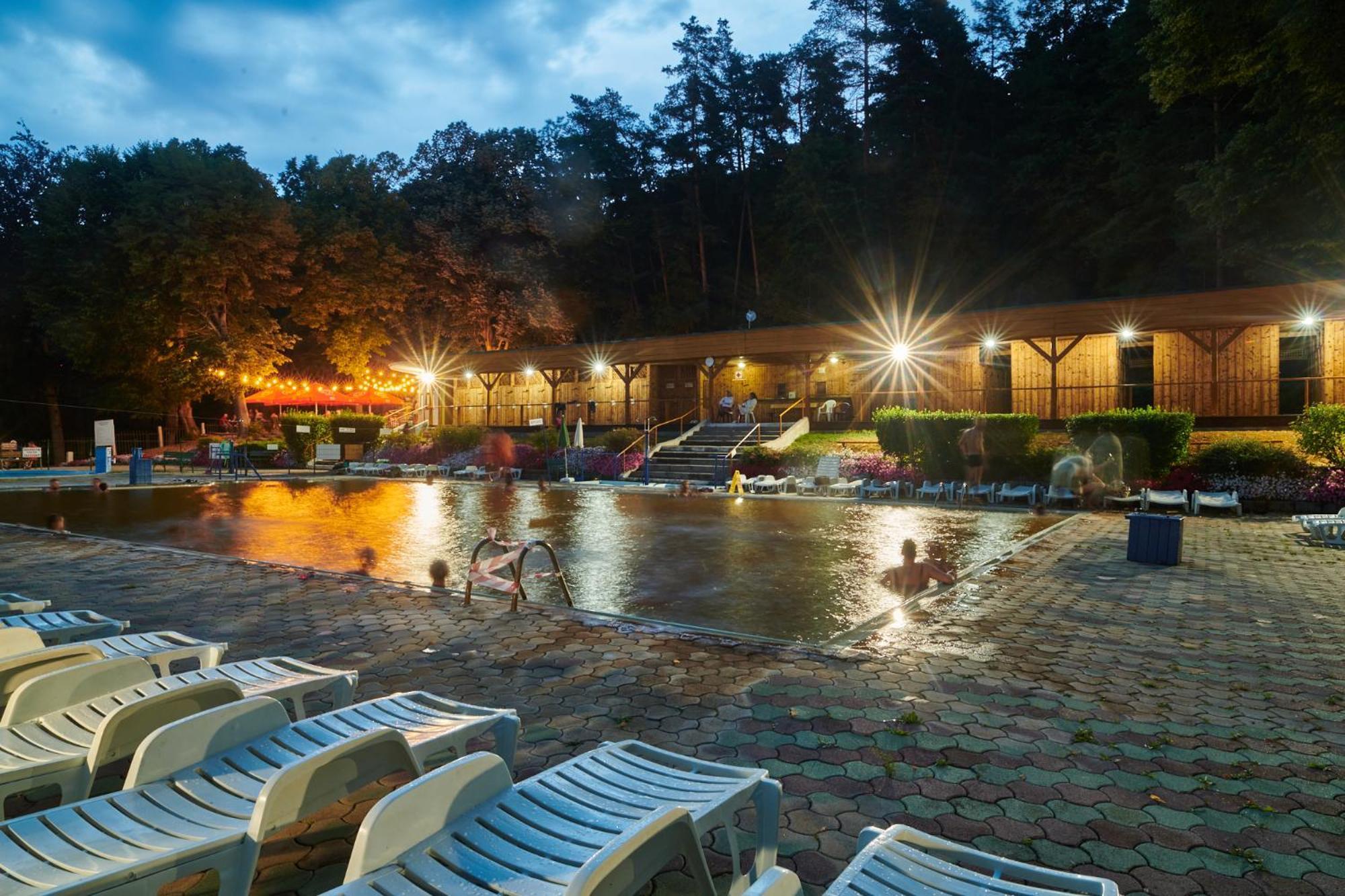 Hotel Palace - Kupele Sliač Εξωτερικό φωτογραφία
