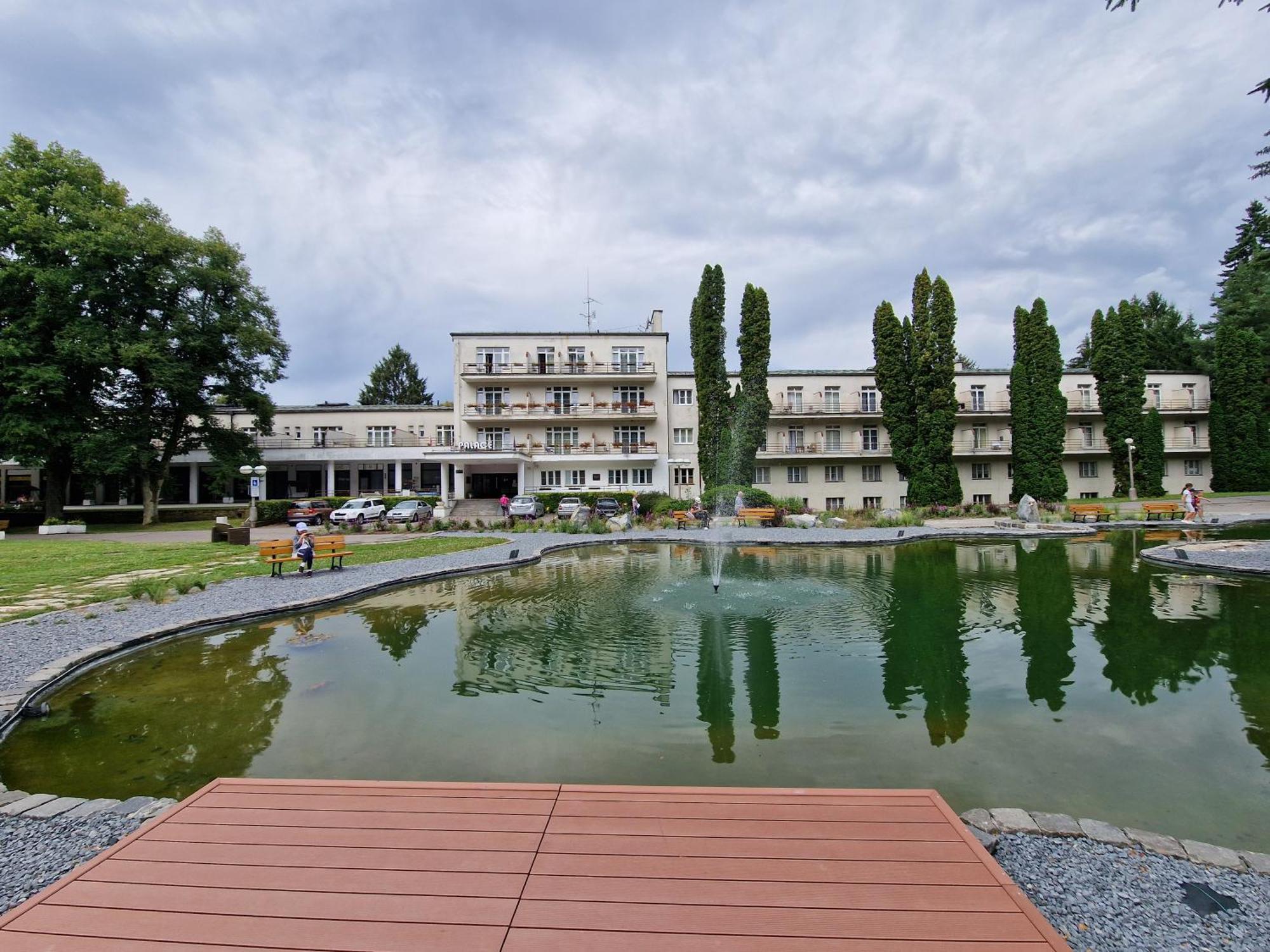 Hotel Palace - Kupele Sliač Εξωτερικό φωτογραφία